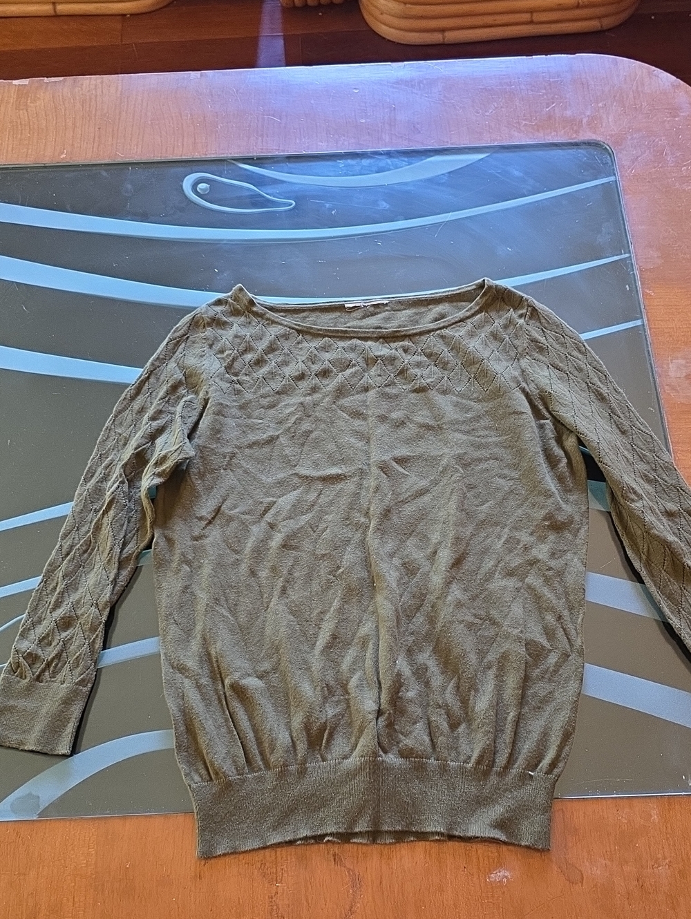 Women’s Olive Green Lightweight Knit Sweater
